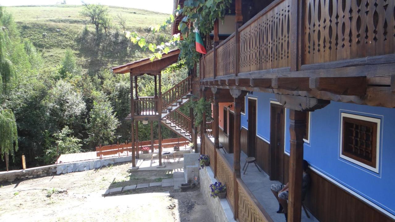 Недкова Къща Ξενοδοχείο Koprivshtitsa Εξωτερικό φωτογραφία